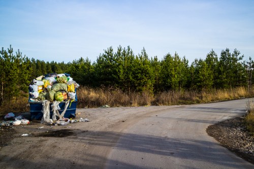 Recycling concrete and metals